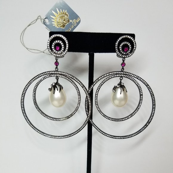 Angelique De Paris Women's Circle Earrings with Pearl Zirconia and Garnet Stone - Picture 2 of 13